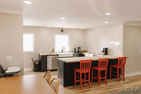 Kitchen - 2281 Fairview, Adrian, MI 49221 photo 10 of 15