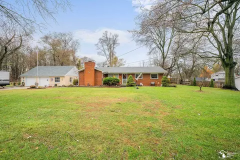 4130 Hill, Lambertville, MI 48144