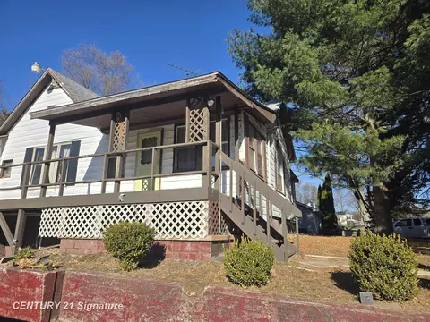 Exterior - 9075 Neff, Mount Morris, MI 48458 photo 2 of 5