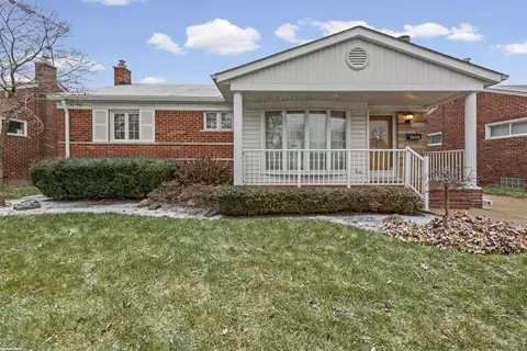 24213 Raven, Eastpointe, MI 48021