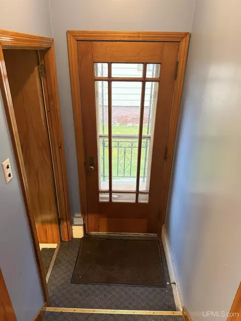 170 W Superior, Ishpeming, MI 49849 photo 2