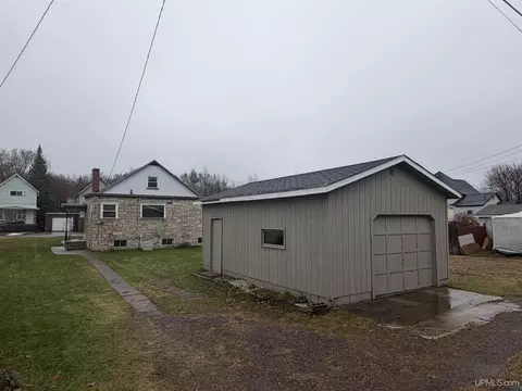 170 W Superior, Ishpeming, MI 49849 photo 26