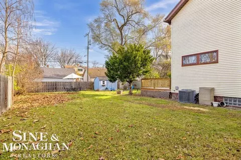 1336 Wayburn, Grosse Pointe Park, MI 48230 photo 3