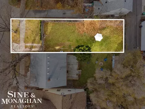 1336 Wayburn, Grosse Pointe Park, MI 48230