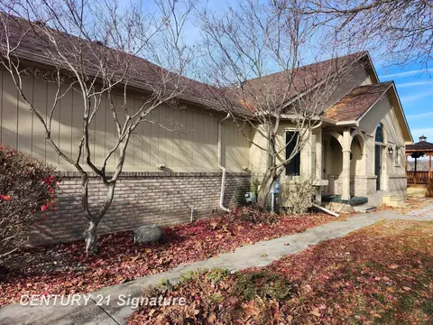 6440 Western, Flint, MI 48532