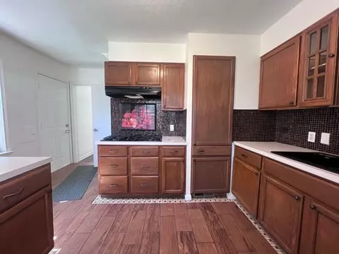 Kitchen - 2038 Copeman, Flint, MI 48504 photo 3 of 4