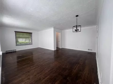 Living - 2038 Copeman, Flint, MI 48504 photo 1 of 2