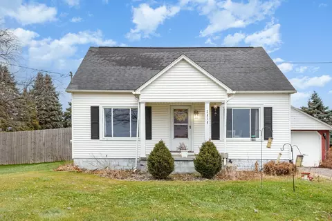 2619 11 Mile, Auburn, MI 48611