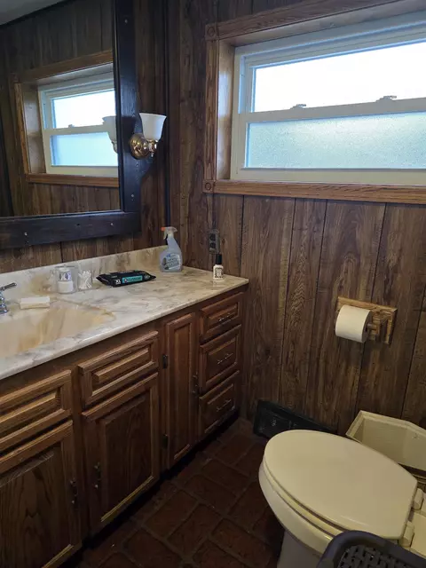 Bath - 5634 S Huron, Pinconning, MI 48650 photo 5 of 5