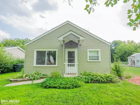 2100 Collins, Shelby Township, MI 48317