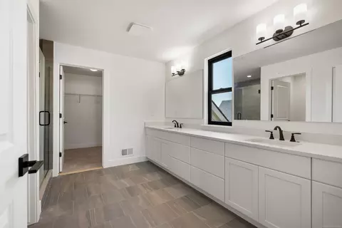 16777 Trajan #252, Macomb, MI 48044 photo 37