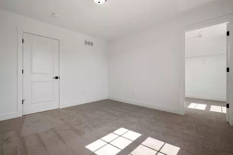 16777 Trajan #252, Macomb, MI 48044 photo 46