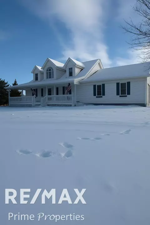 4121 Thom, Columbiaville, MI 48421