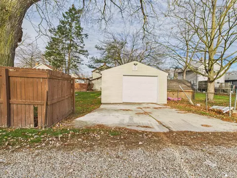 609 W 5th, Monroe, MI 48161 photo 38