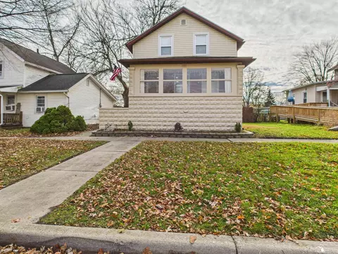 609 W 5th, Monroe, MI 48161