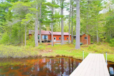 30127 Pike Lk, Toivola, MI 49965