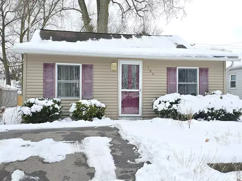 784 Bay, Bay City, MI 48706