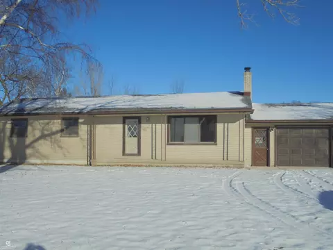 35325 31 Mile, Lenox, MI 48050