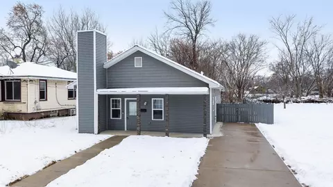 403 Voorheis, Pontiac, MI 48341