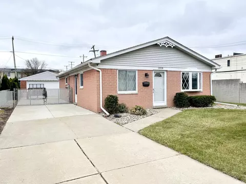 21520 Maple, Saint Clair Shores, MI 48081