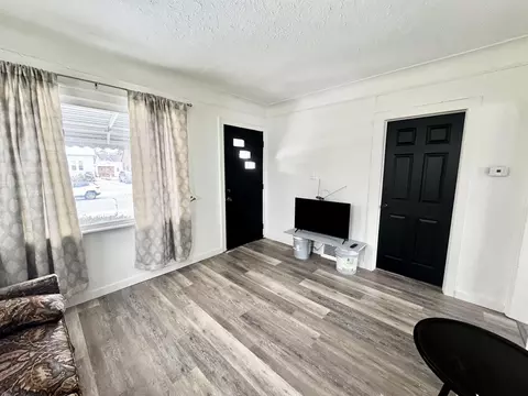 Entry Way - 5210 Farmbrook, Detroit, MI 48224 photo 1 of 4