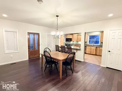 Dining - 8324 E Goodall, Durand, MI 48429 photo 3 of 3