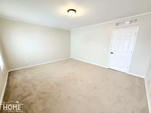 Bedroom - 8324 E Goodall, Durand, MI 48429 photo 3 of 5