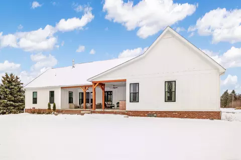 Exterior - 21572 34 Mile, Armada, MI 48005 photo 9 of 30