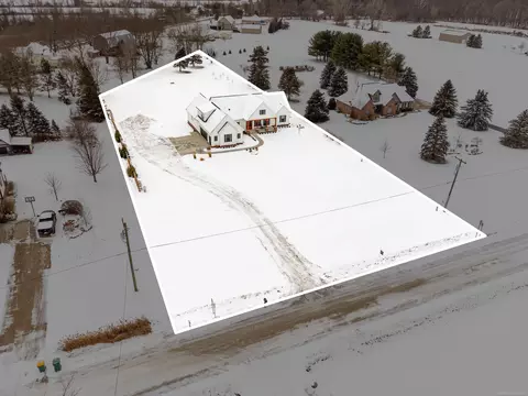 View/Area - 21572 34 Mile, Armada, MI 48005 photo 4 of 7