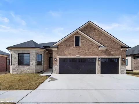 55203 Saint Paul, Macomb, MI 48042