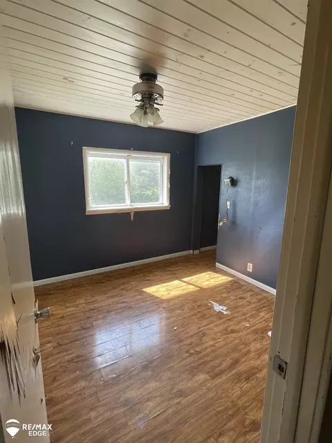 Bedroom - 3285 N Fordney, Hemlock, MI 48626 photo 3 of 3