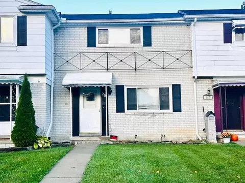 281 Carlson, Mount Clemens, MI 48043