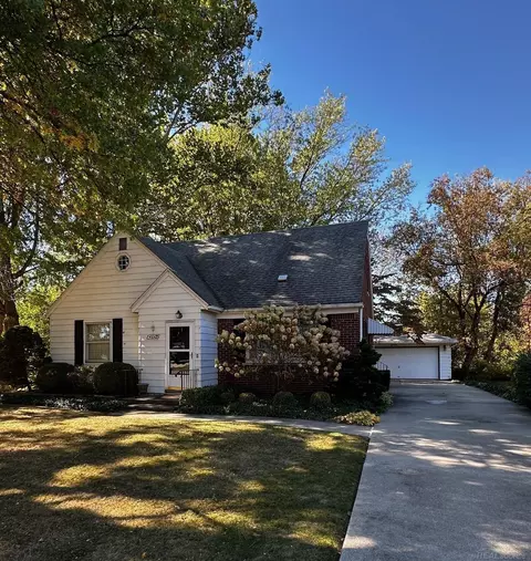 45301 N N Br, Macomb Twp, MI 48042