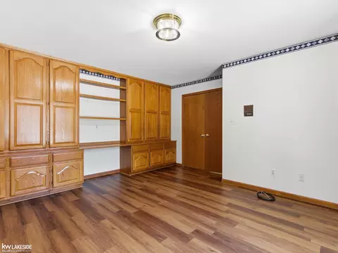 6190 Silverstone, Troy, MI 48085 photo 23