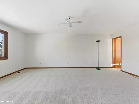 6190 Silverstone, Troy, MI 48085 photo 21