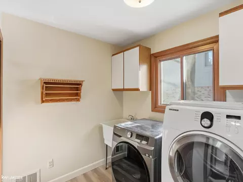 6190 Silverstone, Troy, MI 48085 photo 44
