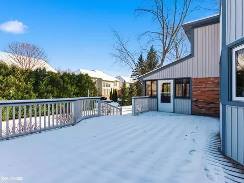 6190 Silverstone, Troy, MI 48085 photo 45