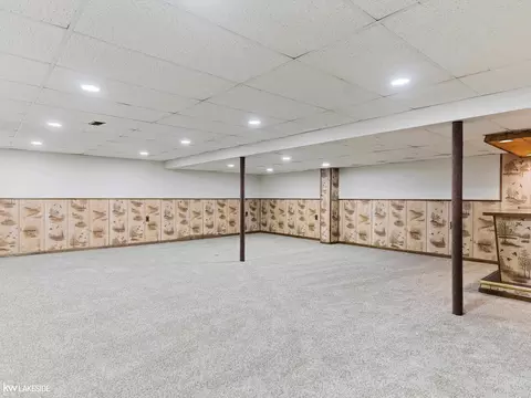 6190 Silverstone, Troy, MI 48085 photo 39