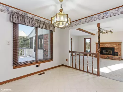 6190 Silverstone, Troy, MI 48085 photo 5