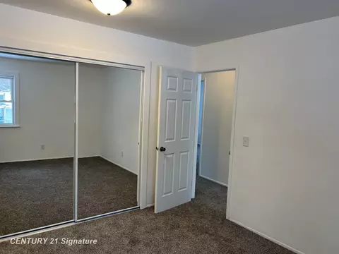 Bedroom - 335 Beach, Mount Morris, MI 48458 photo 4 of 4