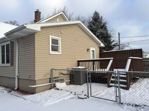 Exterior - 28401 Seneca, Flat Rock, MI 48134 photo 2 of 5