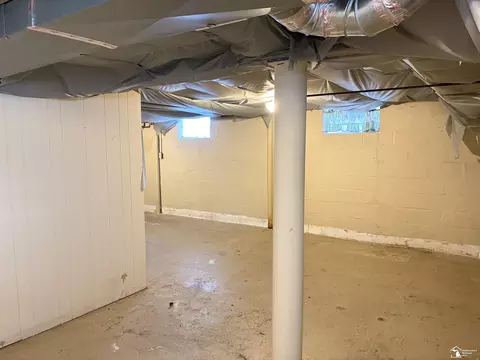 Other - 28401 Seneca, Flat Rock, MI 48134 photo 2 of 5