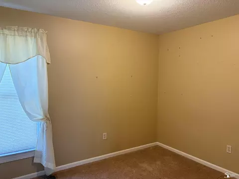 Bedroom - 28401 Seneca, Flat Rock, MI 48134 photo 1 of 2