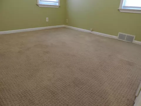 Bedroom - 11036 Stephens, Warren, MI 48089 photo 3 of 4