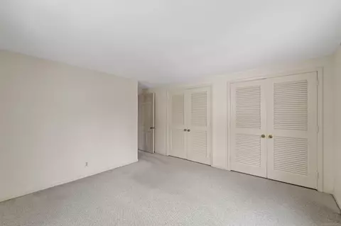 Bedroom - 1003 Bedford, Grosse Pointe Park, MI 48230 photo 2 of 6