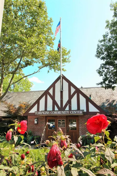 View/Area - 1003 Bedford, Grosse Pointe Park, MI 48230 photo 1 of 2