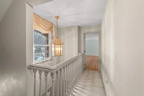 Entry Way - 1003 Bedford, Grosse Pointe Park, MI 48230 photo 2 of 3