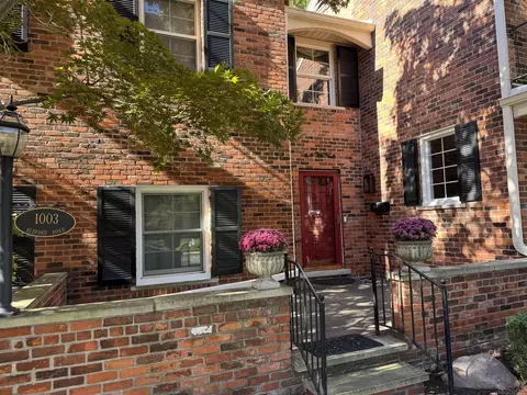 Exterior - 1003 Bedford, Grosse Pointe Park, MI 48230 photo 6 of 16