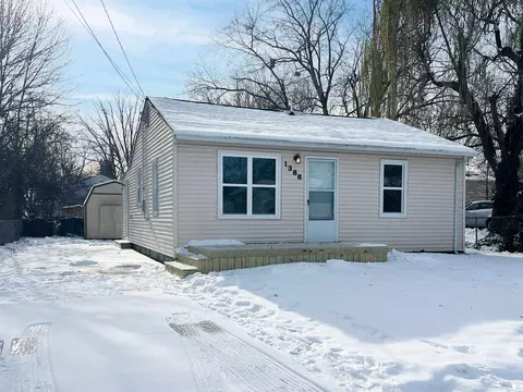 1388 Carman, Burton, MI 48529