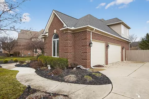 202 Orleans, Monroe, MI 48162 photo 4